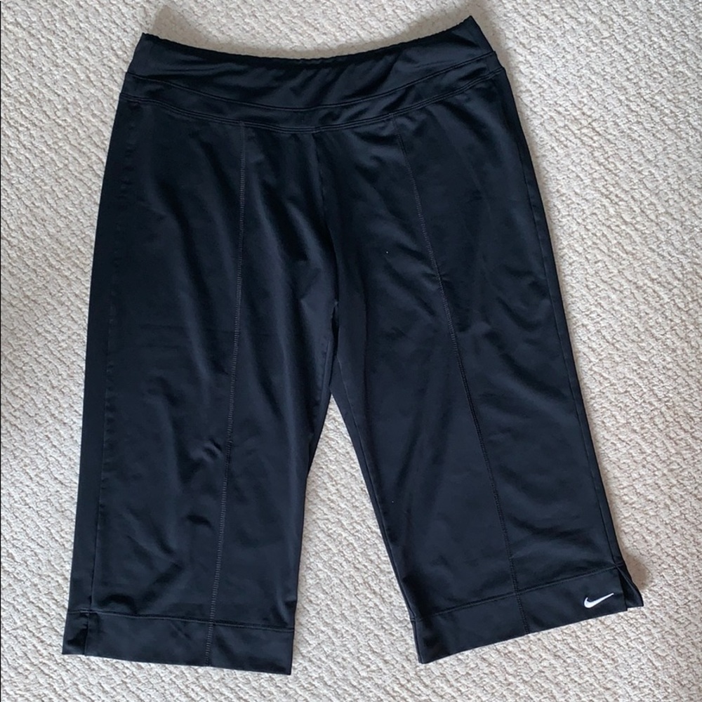 Nike Capri workout pants